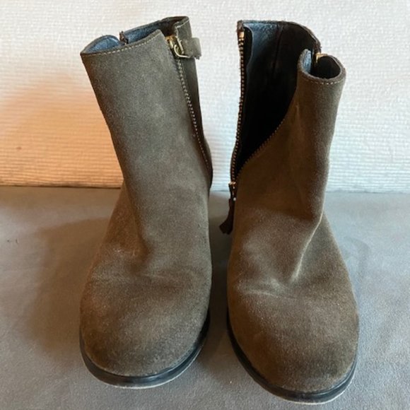 Women's ankle boot - Picture 1 of 2